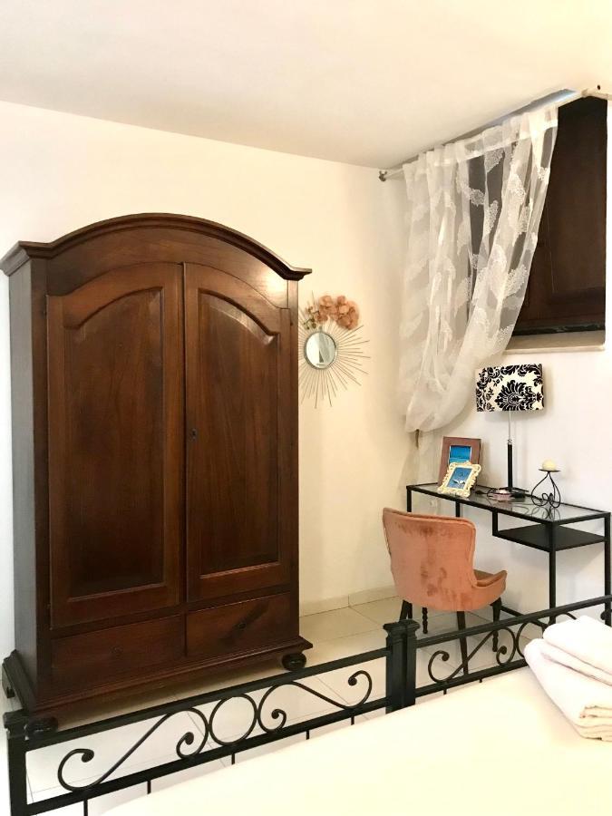 Camera Privata “Un Nido A Castello” Hotel Cagliari Eksteriør billede