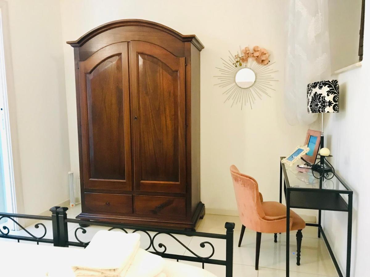 Camera Privata “Un Nido A Castello” Hotel Cagliari Eksteriør billede